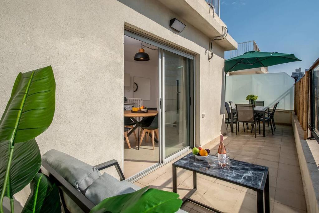 Superb Beachside Duplex 3rooms - Terrace & Mamad *