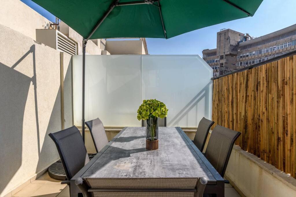 Apartment Superb Beachside Duplex 3rooms - Terrace & Mamad